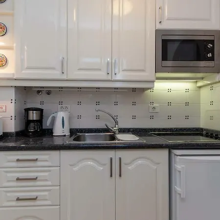 Parque Santiago Iii 203 - Studio شقة